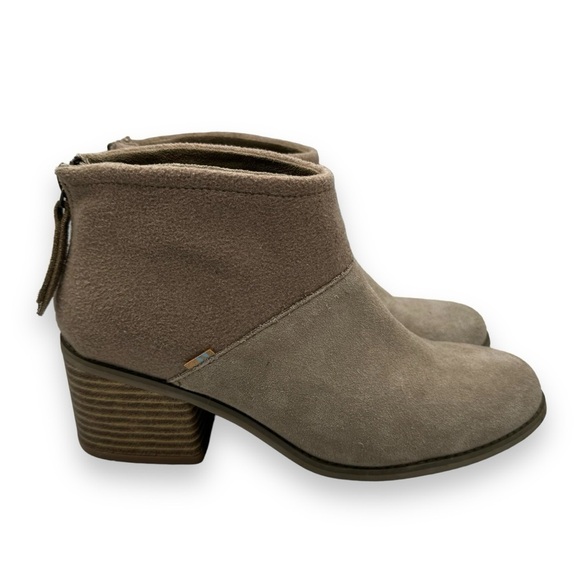 TOMS Lacey Suede Felt Ankle Booties, Desert Sand, Size 8.5 - Picture 3 of 11